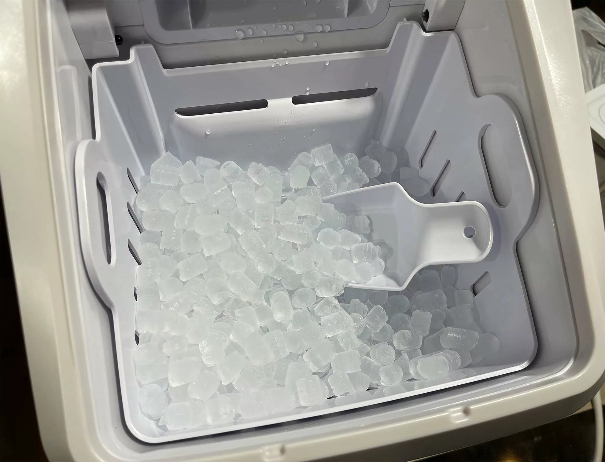 NUGGET ICE! My Oraimo Nugget Ice Maker Review - Chef Tips 